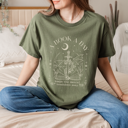 Fantasy Book Lover's Tshirt - 'A Book A Day' Quote